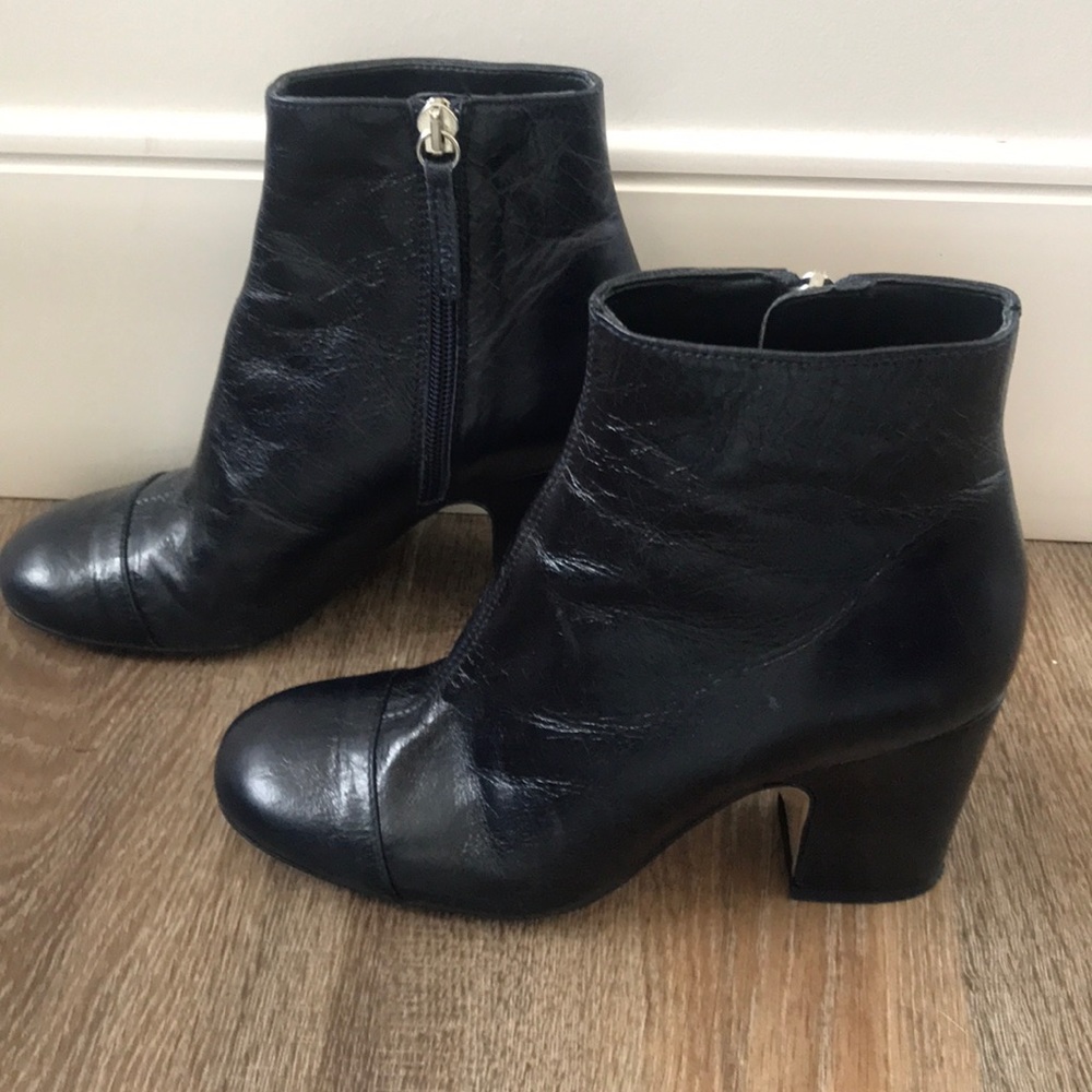 Ankle boots